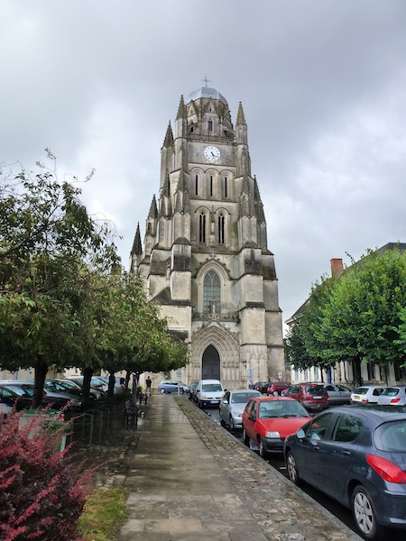 Cathedrale St. Pierre  _P1010864