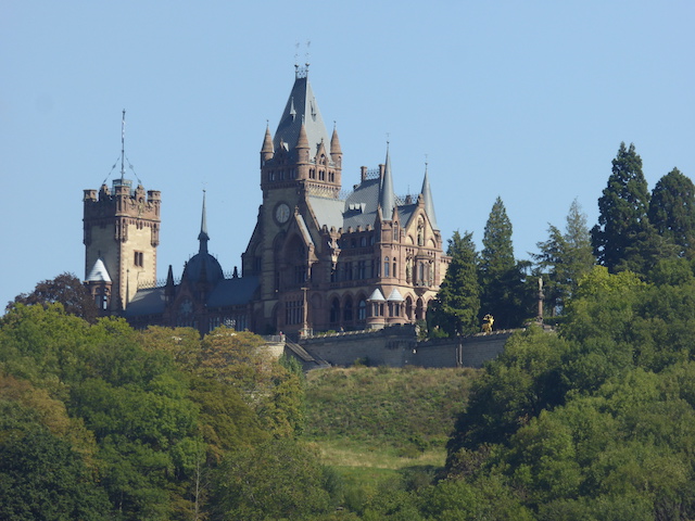 Schloß Drachenfels — P1040878