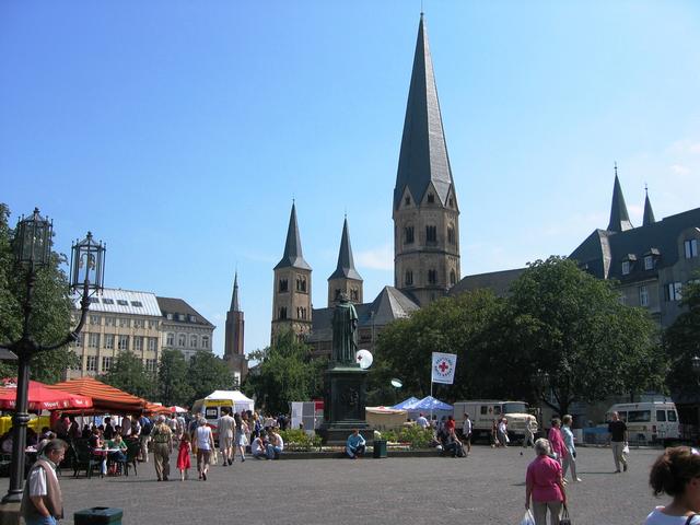 ...Bonn braucht Hilfe