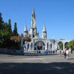 Lourdes...das Geschäft mit ....