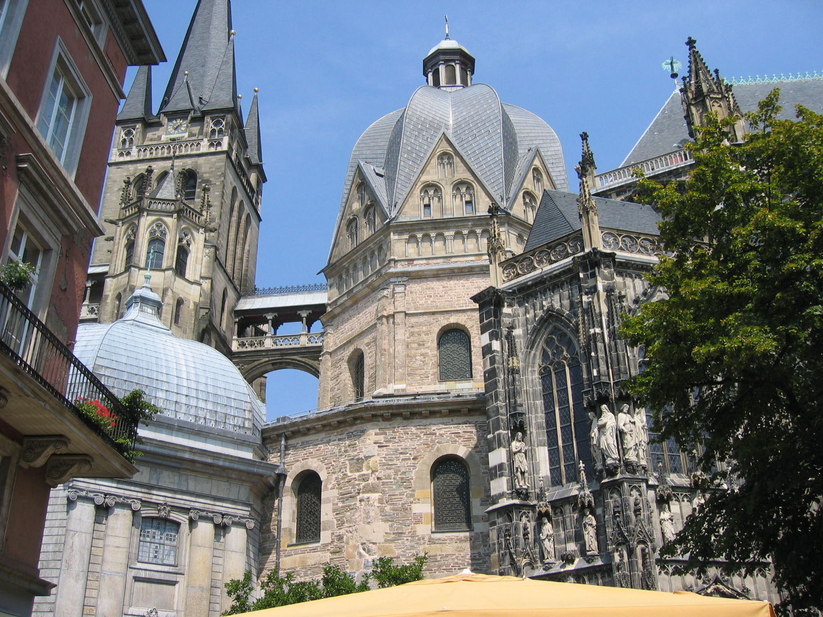 Aachen-Dom 1072