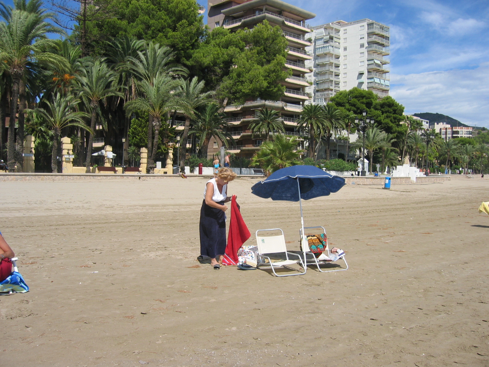 ...Gedränge am Strand _14