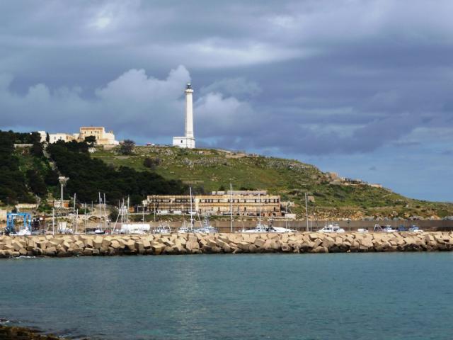 Leuca _134