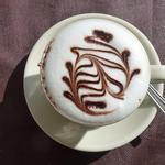 Cappuccino-Kreation  _VP1010674